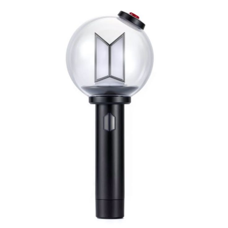 Guess the group from their lightstick - Boy Groups quiz cover
