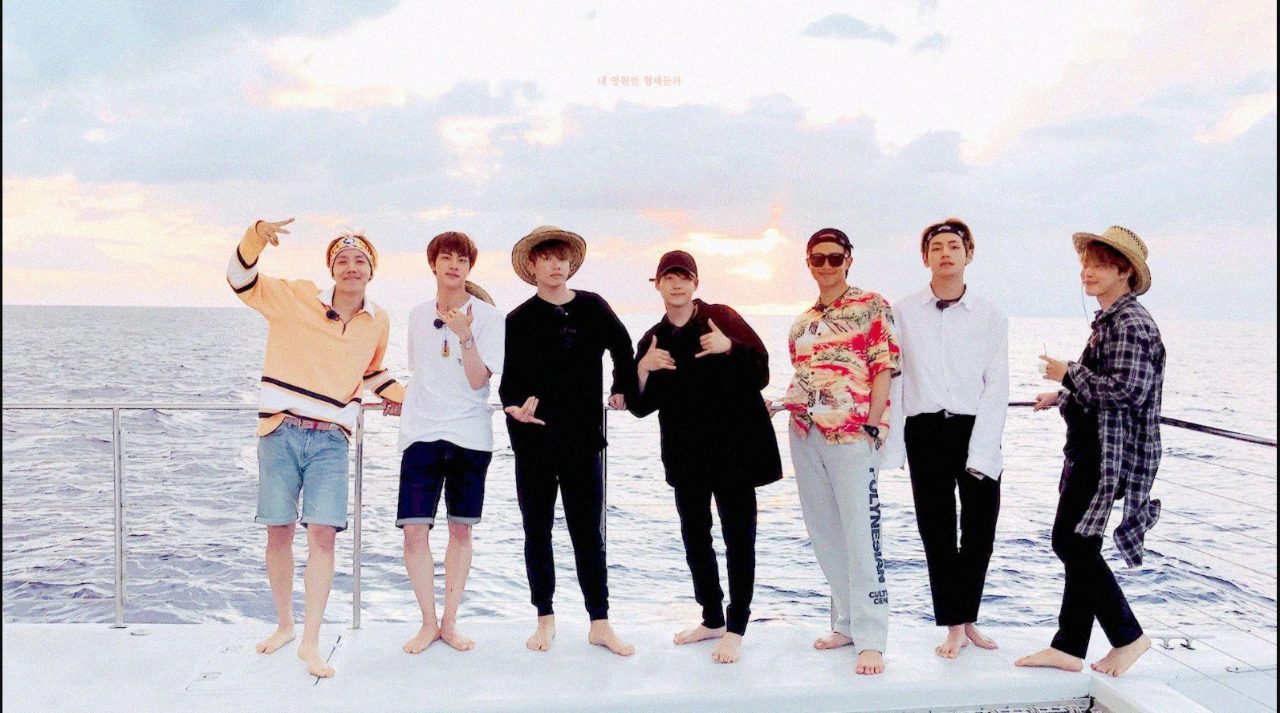 Only true ARMY  can pass this quiz quiz cover